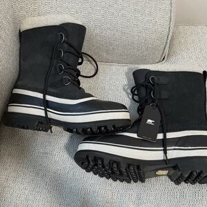 Sorel Black and White Winter Boots
